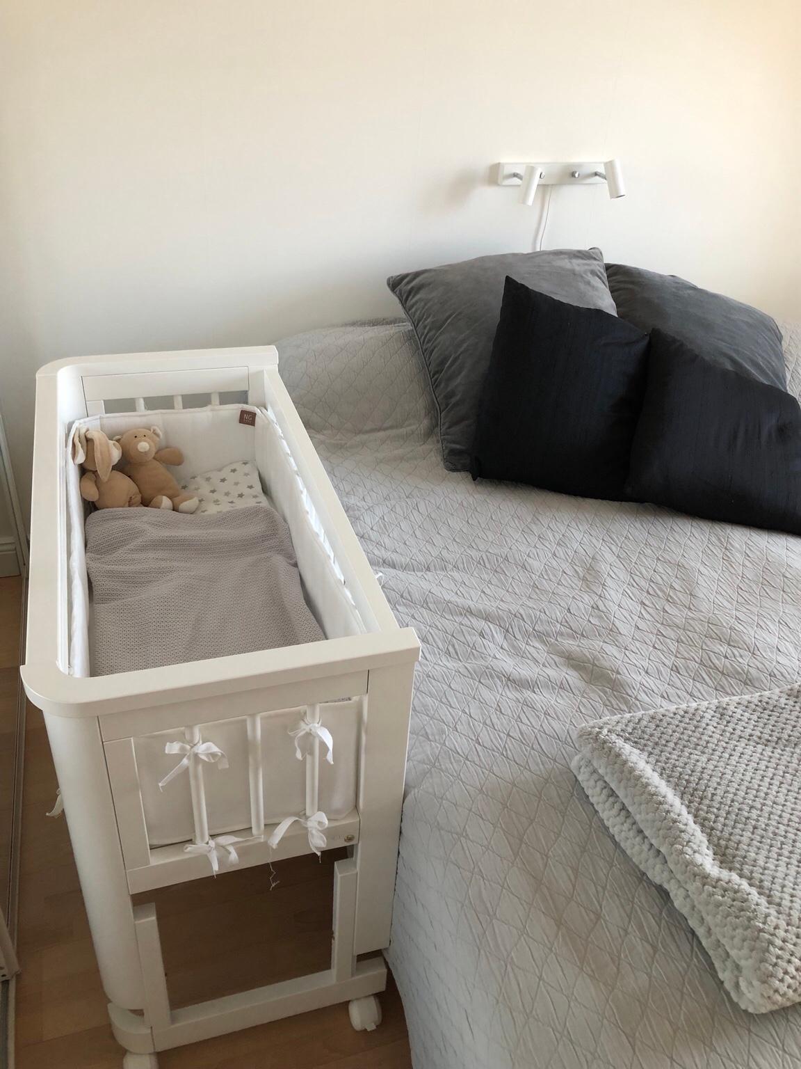 Troll Spjälsäng Sun Bedside Crib in 11359 Stockholm for SEK 1,500.00
