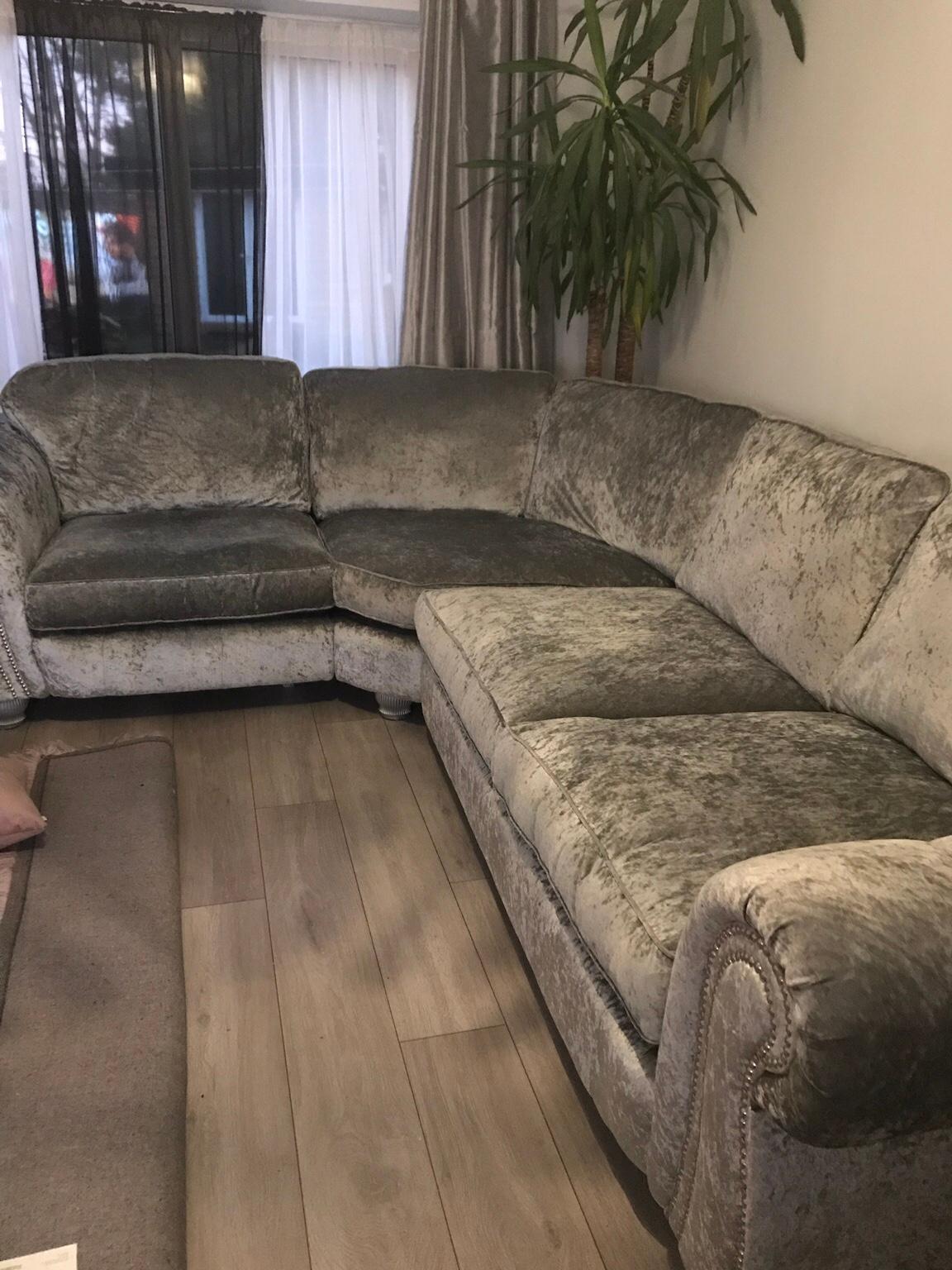 Large scs corner sofa in GU15 Heath for £600.00 for sale Shpock