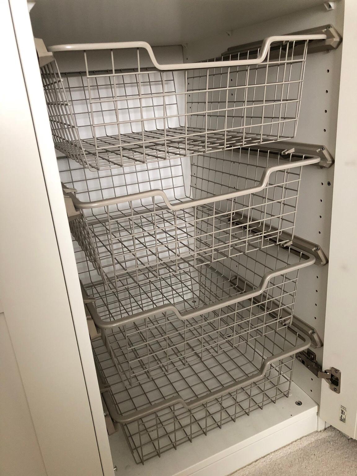 Ikea Komplement Wardrobe Baskets x4 in SE12 Greenwich für £ 20,00 zum Verkauf Shpock AT