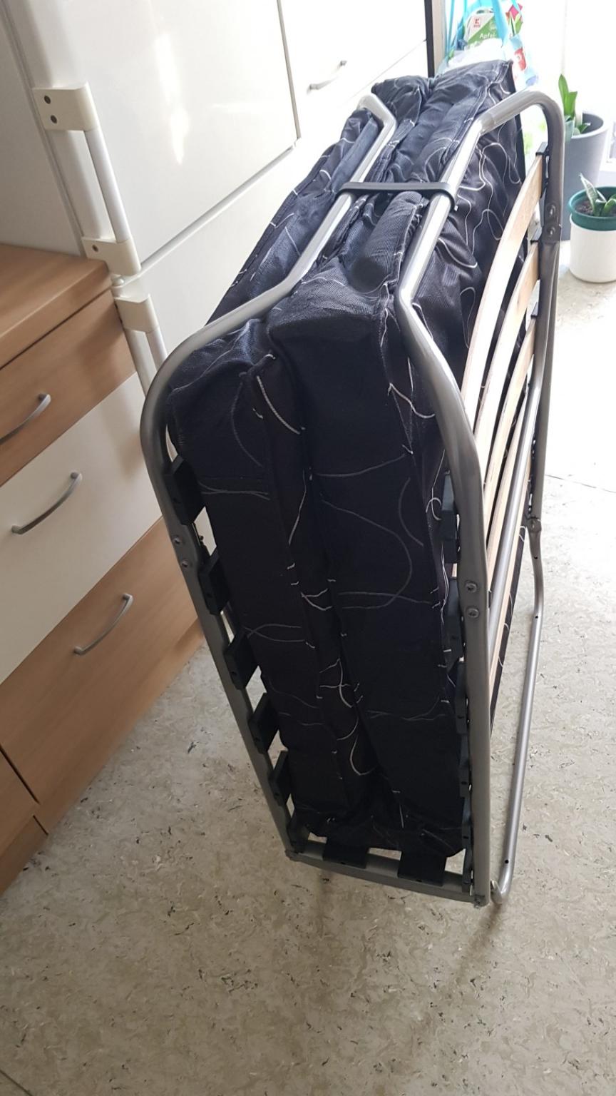 klappbares gästebett in 56564 Neuwied für € 50,00 zum Verkauf | Shpock AT