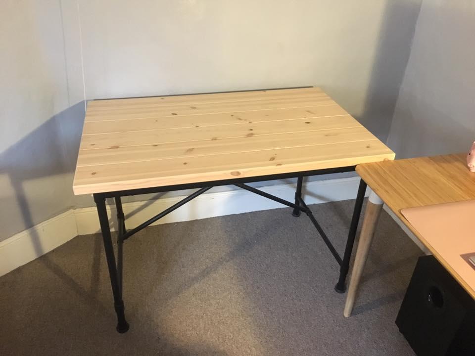 Ikea KULLABERG desk/dining table SY1 in SY1 Shrewsbury for £65.00 for