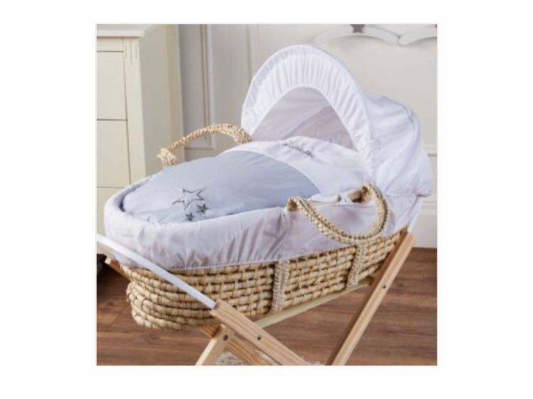 Smyths little star Moses basket/stand AS NEW in S62 Rotherham for £12.