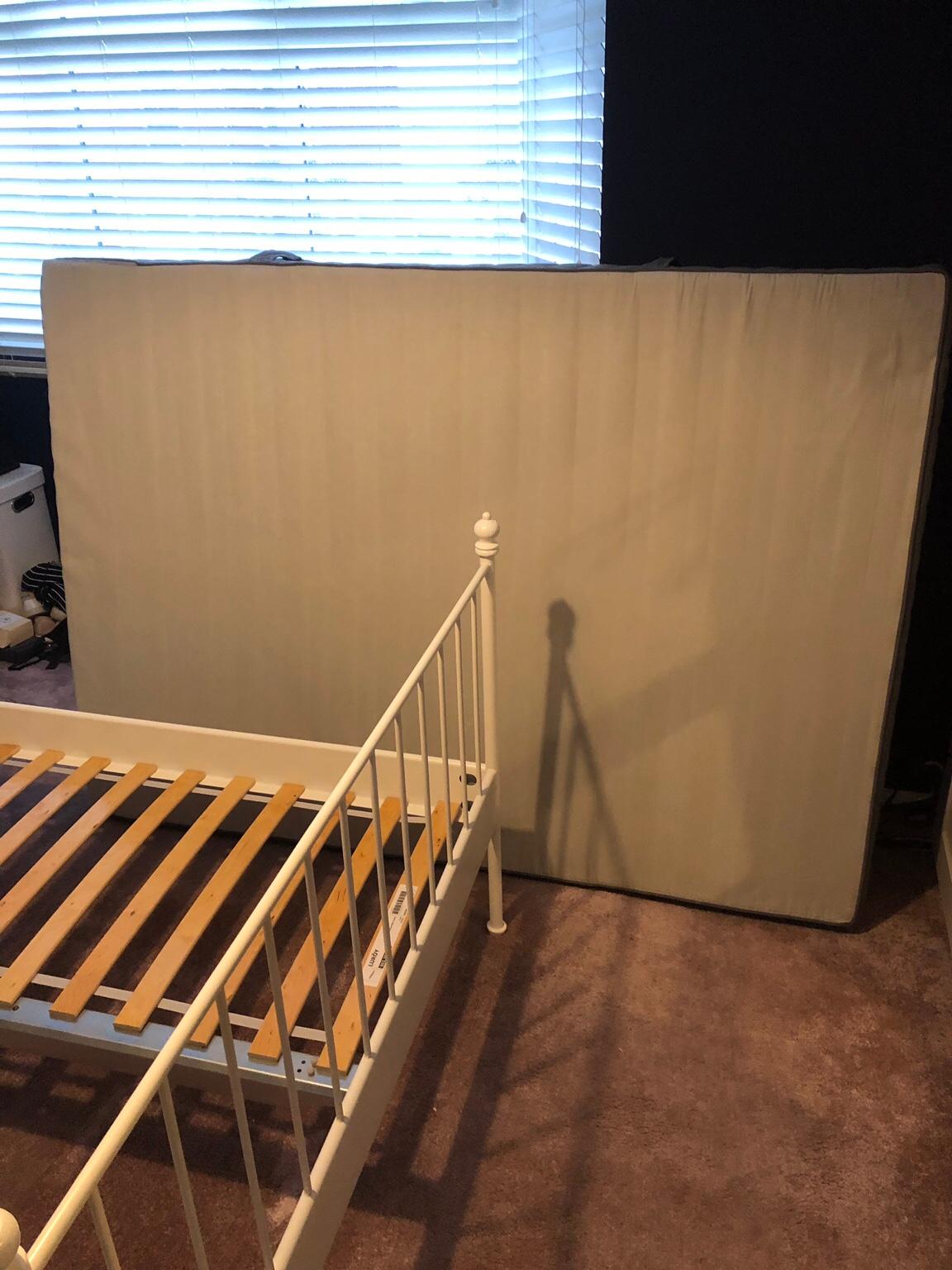 Double bed with mattress, barely used. in Walsall for £90.00 for sale