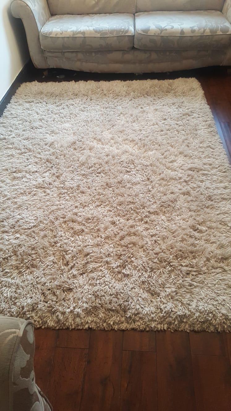 large shaggy rug IKEA high pile like new in E4 London Borough of