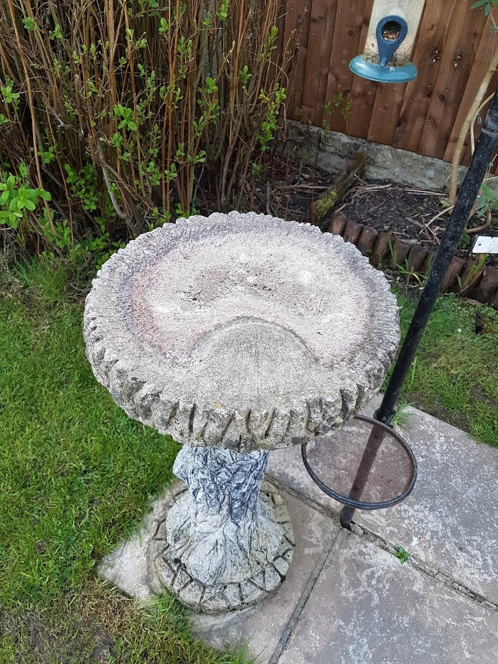 concrete bird bath in Wigan for £10.00 for sale Shpock