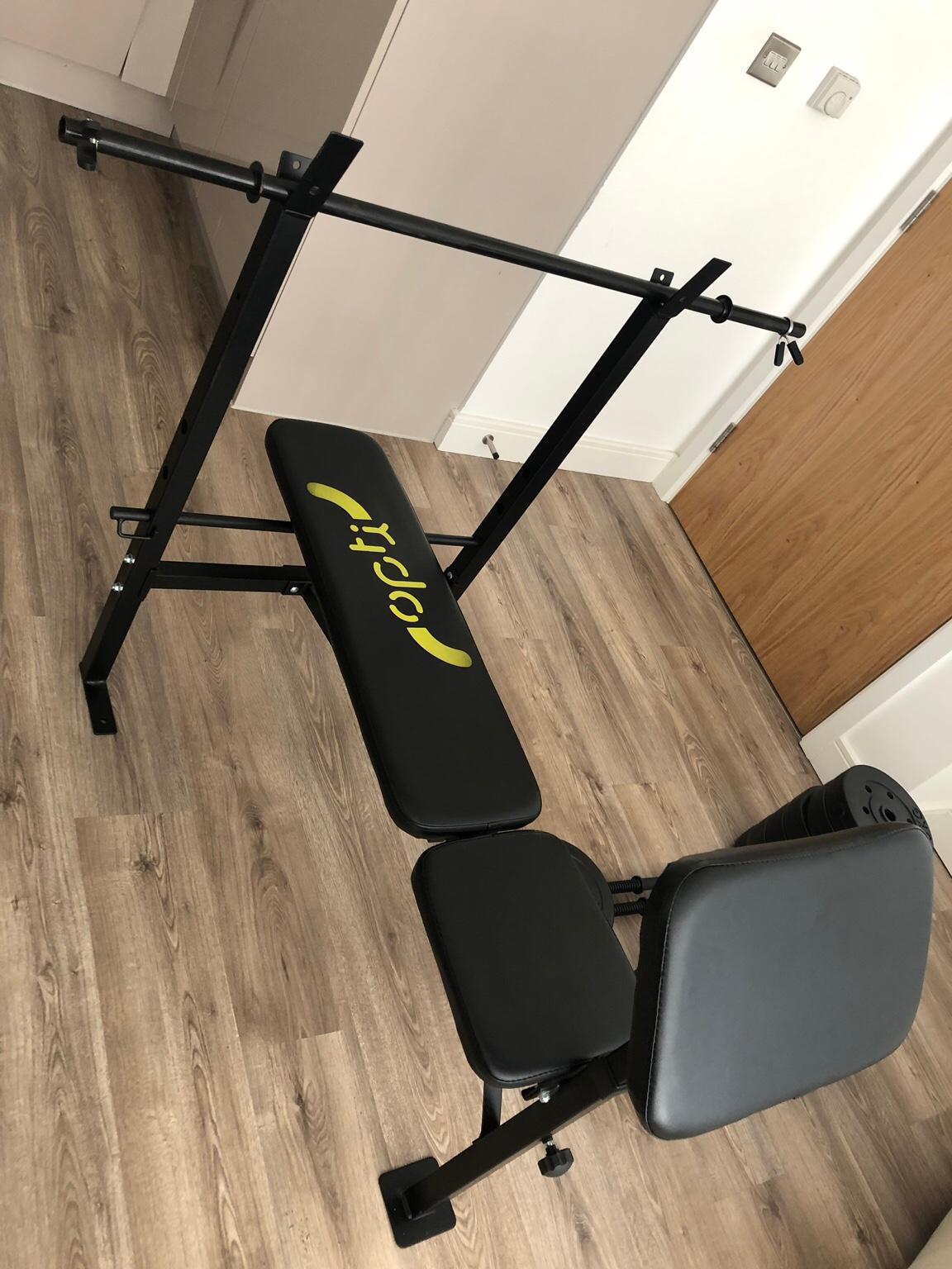 Opti Bench with 30kg Weights in SE10 Lewisham für 50,00 £ zum Verkauf