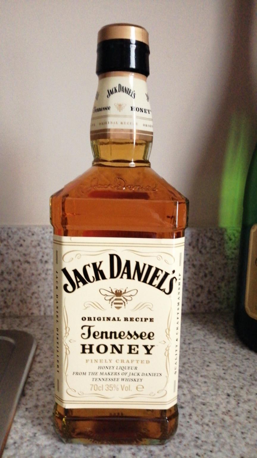 Jack Daniels Whisky 70cl in ST5Lyme für £ 15,00 zum Verkauf Shpock AT