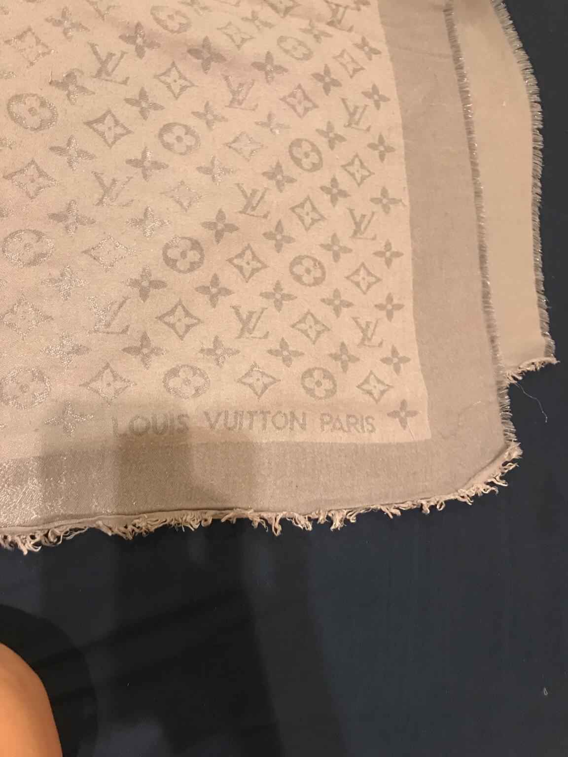 Louis Vuitton baby blanket in CR0 London für 30,00 £ zum Verkauf