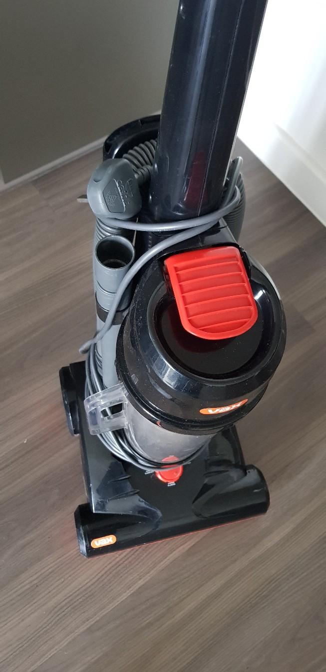 vax upright hoover in BR4 Bromley for £20.00 for sale Shpock