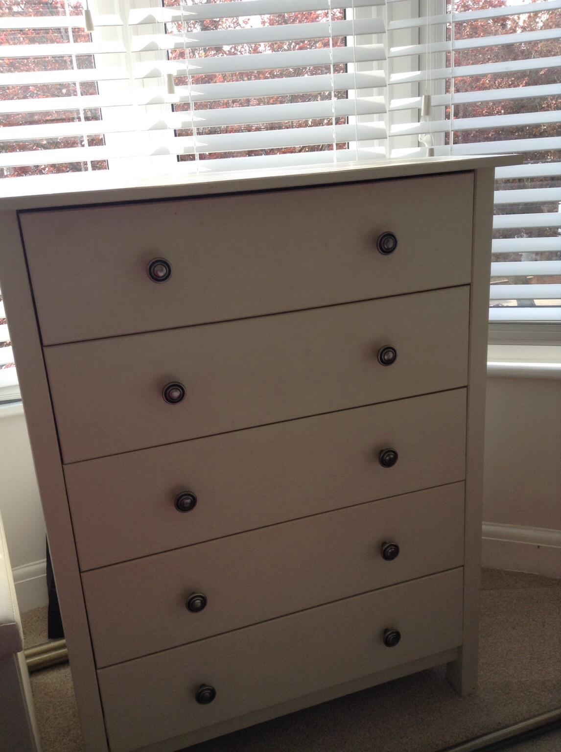 Farrow and Ball painted pine wardrobe in NN10 Northamptonshire für 100