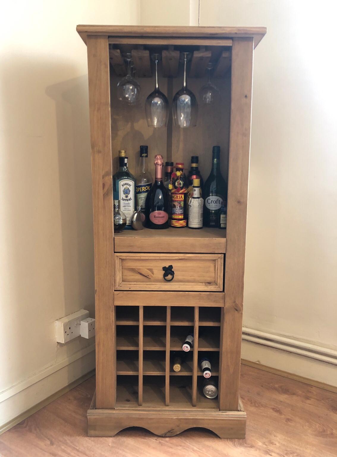 Tall Drinks Solid wood in SW4 London für £ 100,00 zum Verkauf