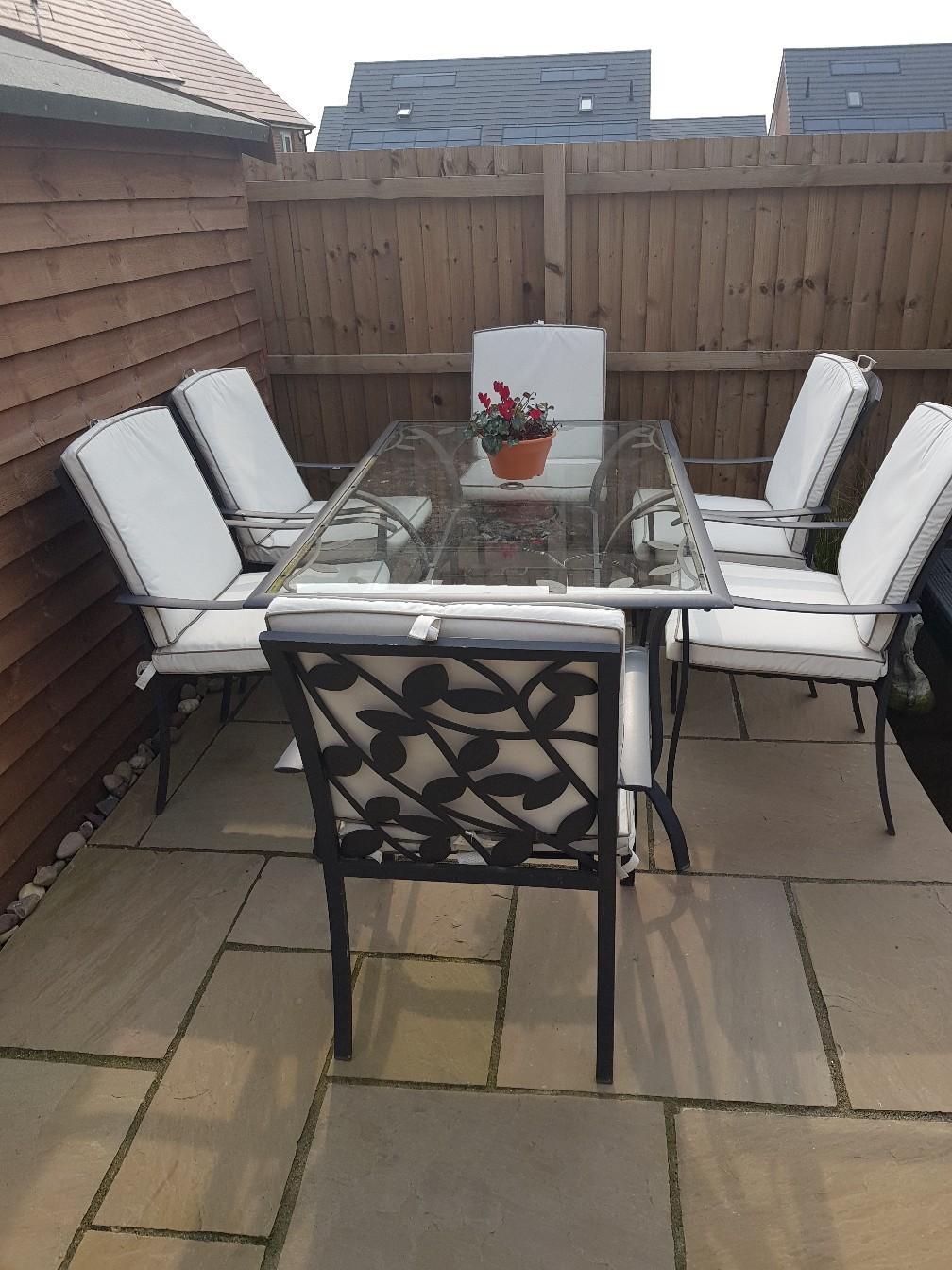 Homebase Lucca garden furniture set in NN15 Kettering for £200.00 for