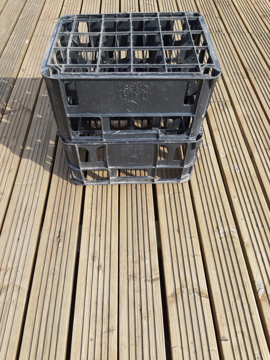 2 vintage milk crates free in Wakefield for free for sale Shpock