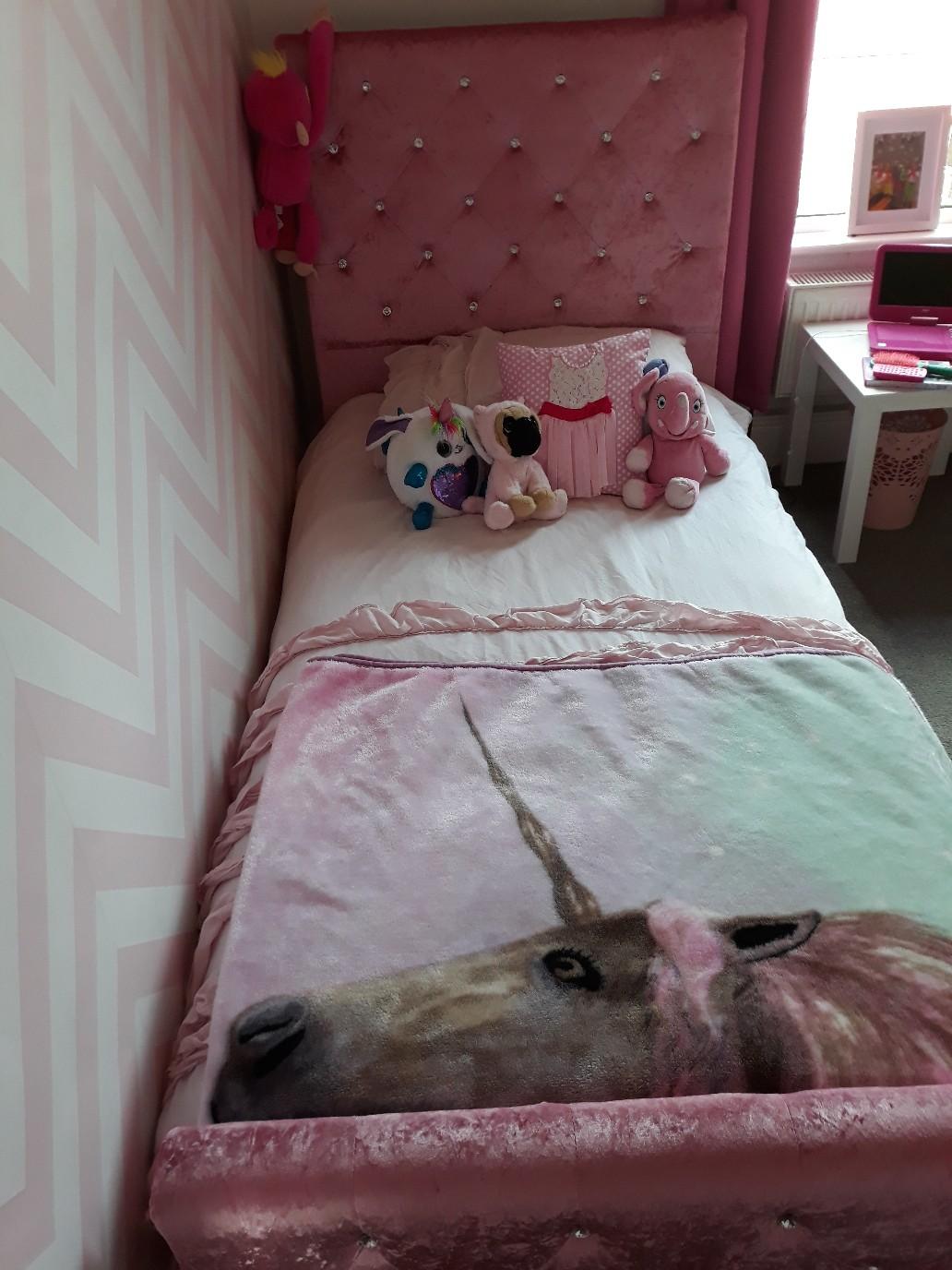 pink crushed velvet single bed with mattress in LA3 Lancaster for £55.