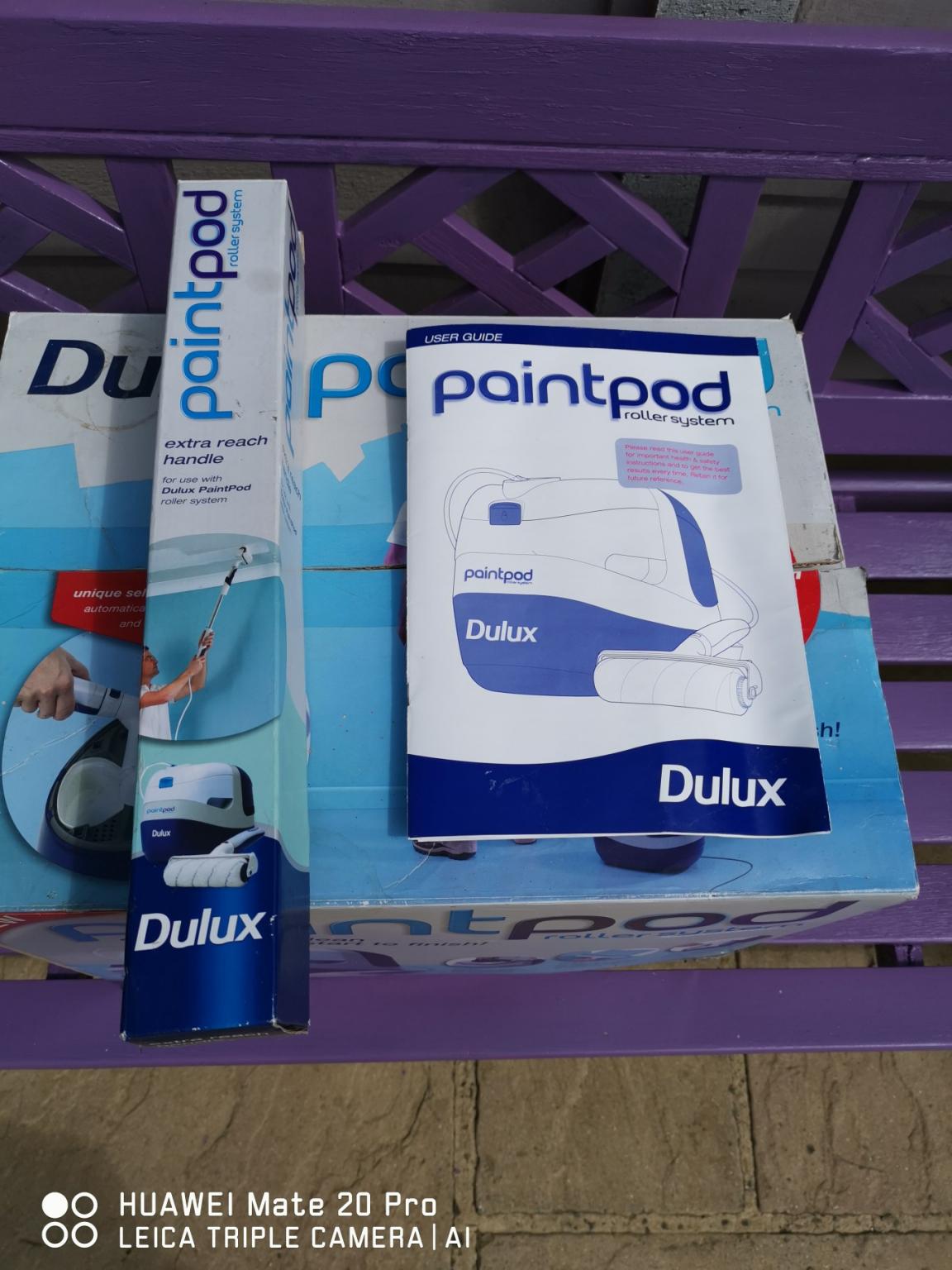 Dulux paint pod roller system + extendable po in CM23 Hertfordshire for