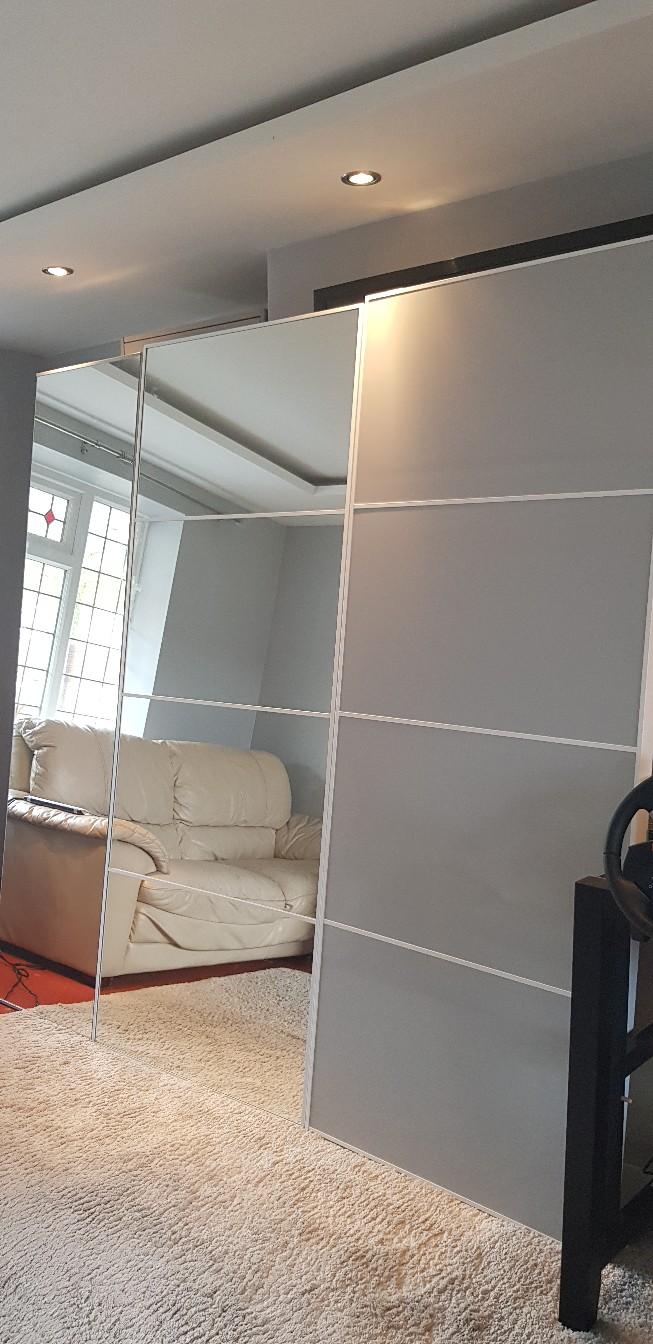 ikea sliding mirror door in WV14 Wolverhampton for £260.00 for sale