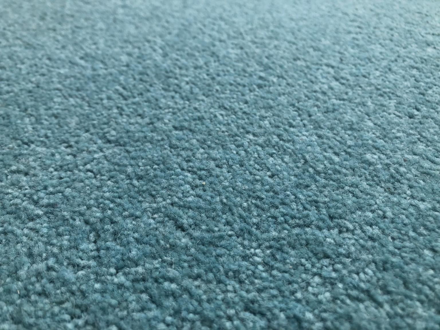 Light Blue Carpet Tiles £1.50 per tile in SE15 London for £1.50 for