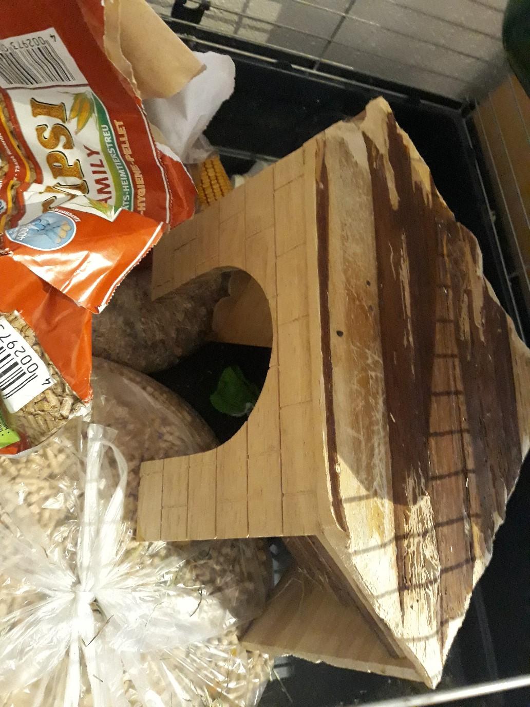 großer Hasenkäfig inkl Zubehör in 8074 Raaba-Grambach für € 30,00 zum