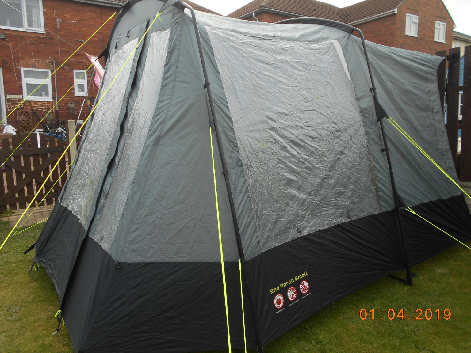 GELERT UNIVERSAL TENT END PORCH EXTENSION in S70 Barnsley for £30.00