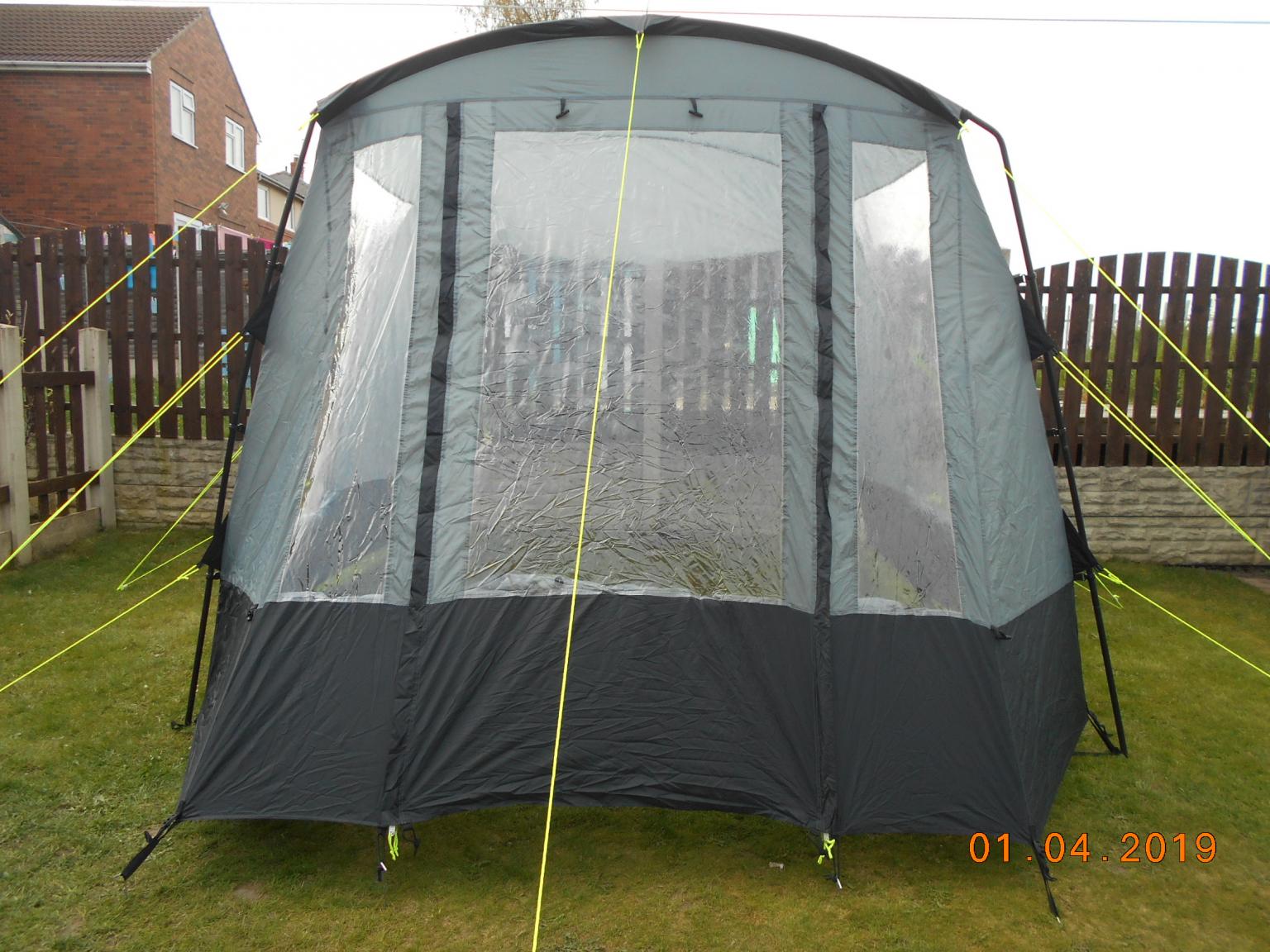 GELERT UNIVERSAL TENT END PORCH EXTENSION in S70 Barnsley für 30,00