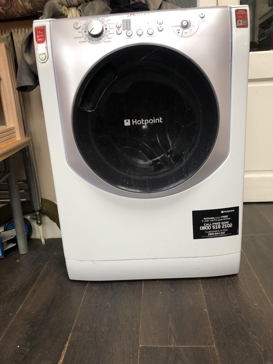 Hotpoint aqualtis washing machine 11kg load in BD3 Bradford for £120.00