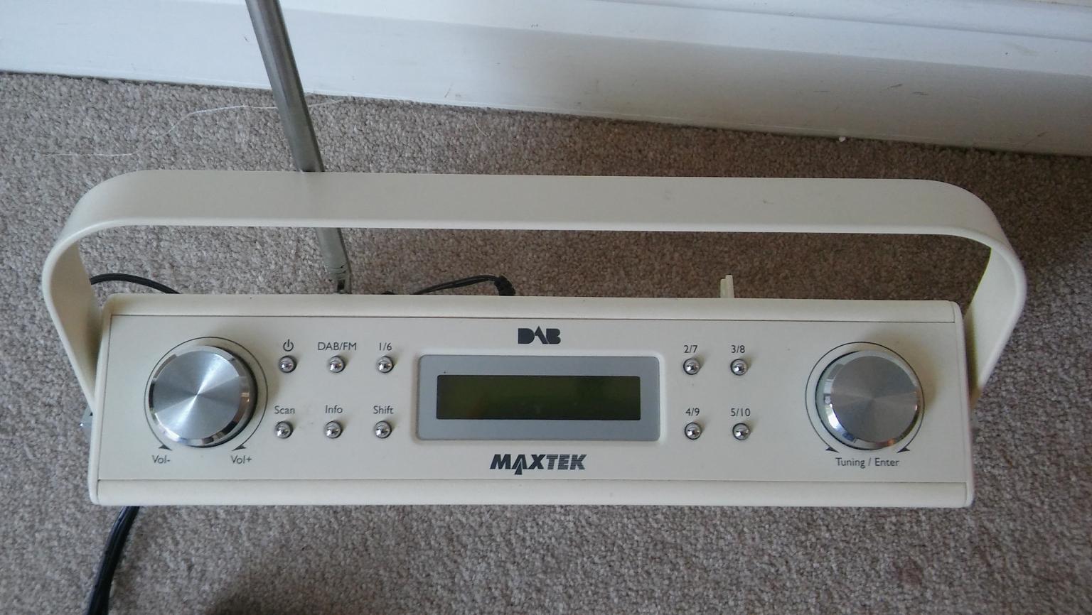 Maxtek DAB & FM Radio in WR5 Worcester for £10.00 for sale Shpock