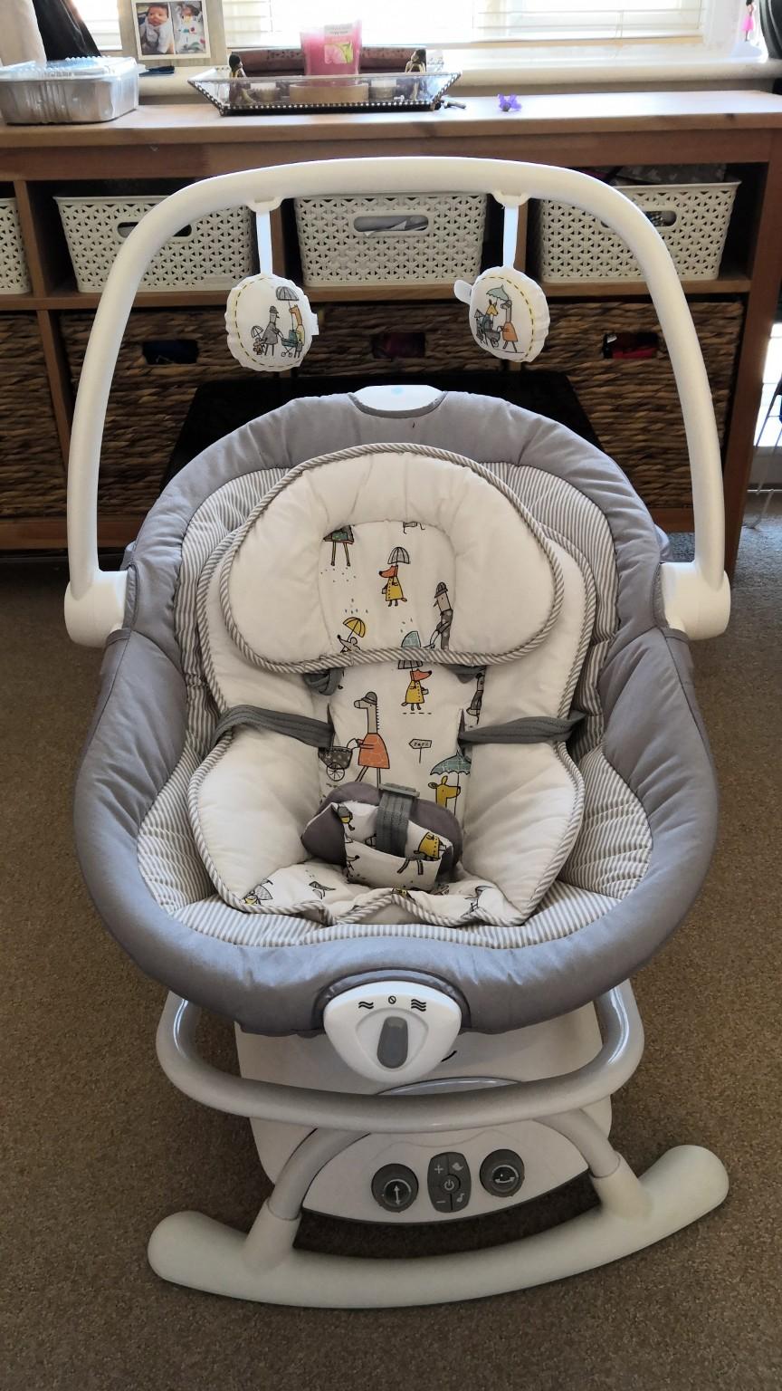 Joie Sansa 2 in 1 Baby Swing / Chair / Rocker in ME10 Swale for £80.00