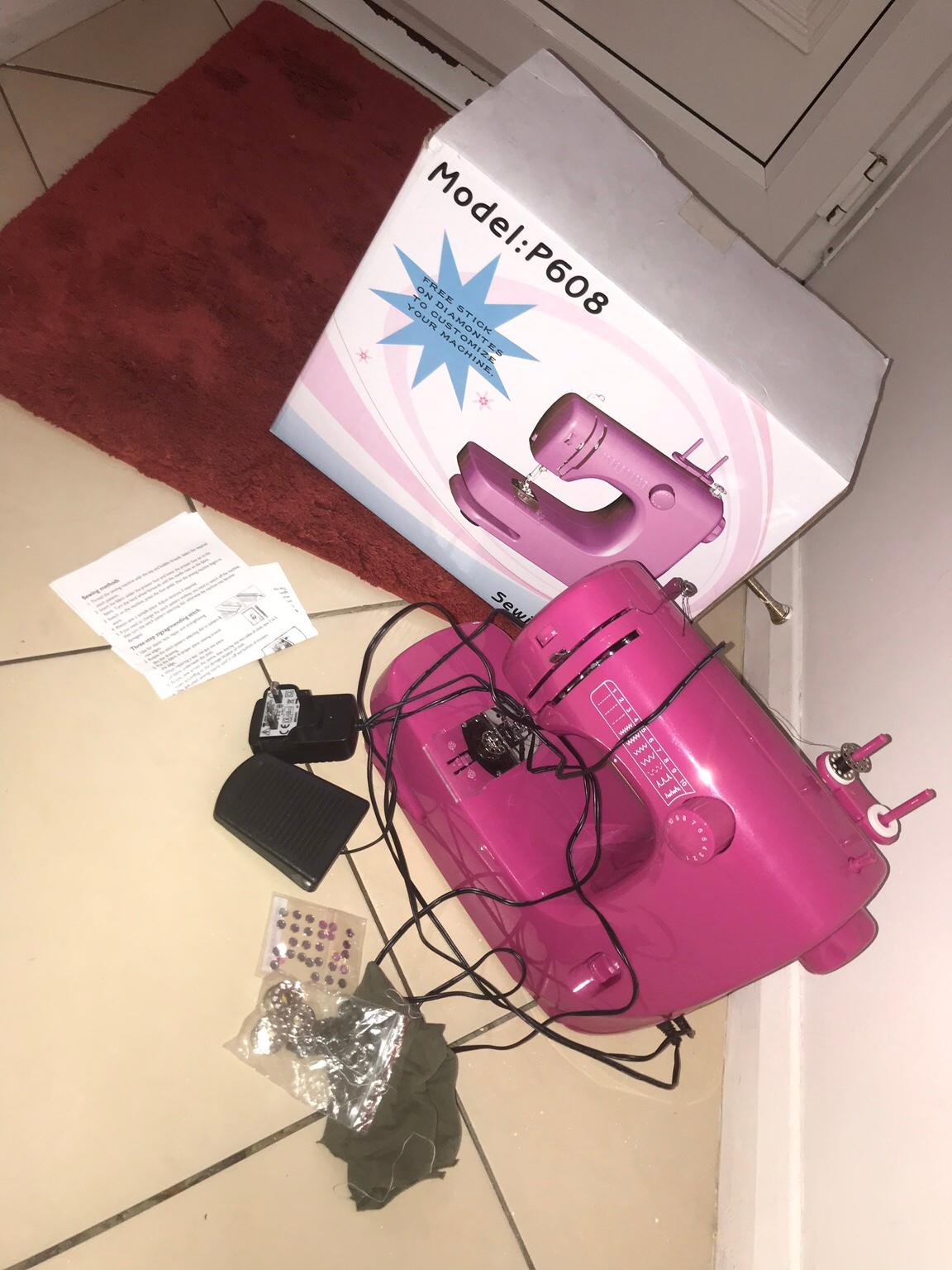 Electric sewing machine in NN3 Northampton for £15.00 for sale Shpock