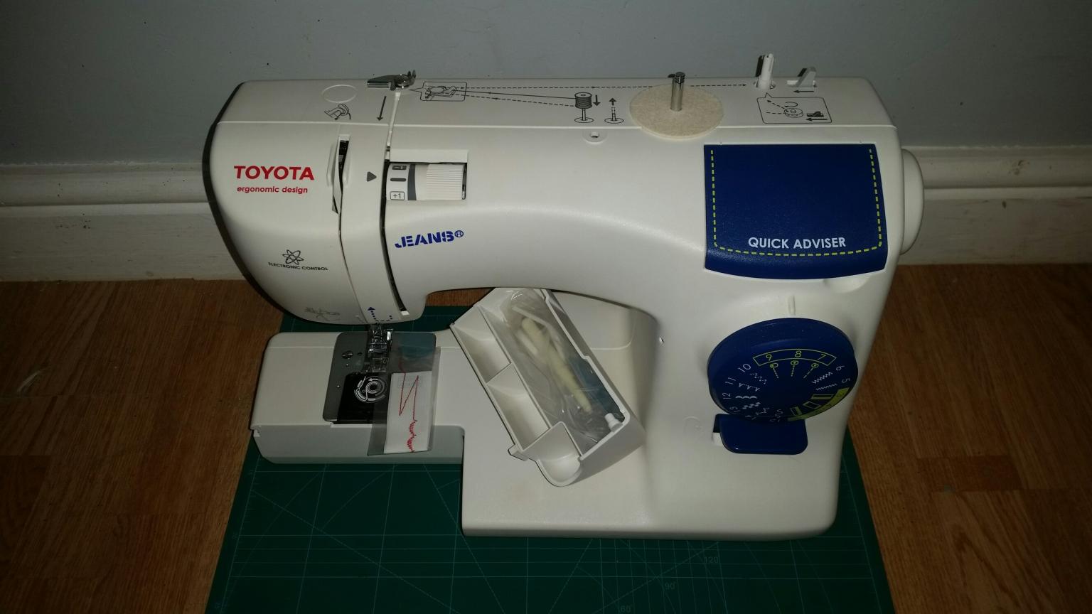 Toyota jeans sewing machine in LS16 Leeds for £100.00 for sale Shpock