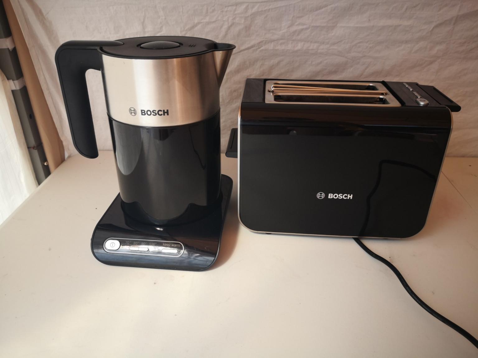 Bosch kettle and toaster set in black in B77 Tamworth for £80.00 for
