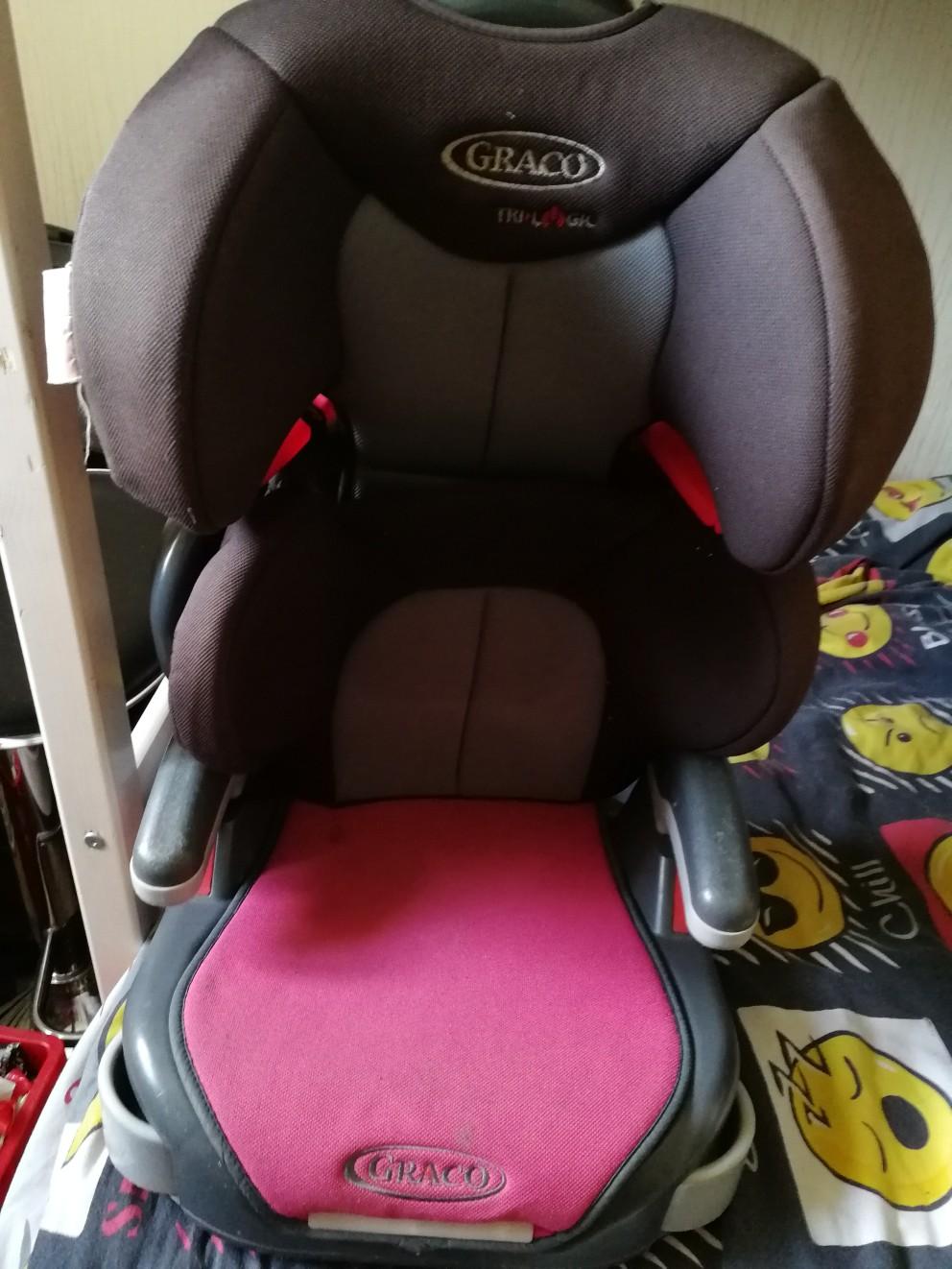 Britax car seat stage 3 (UNIVERSAL) in NP20 Newport for £20.00 for sale