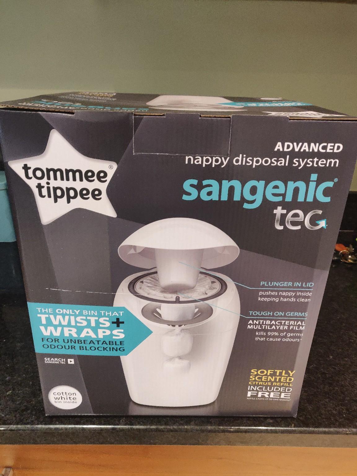 BRAND NEW Tommee Tippee Nappy Bin w/ refill in Dacorum für 10,00 £ zum