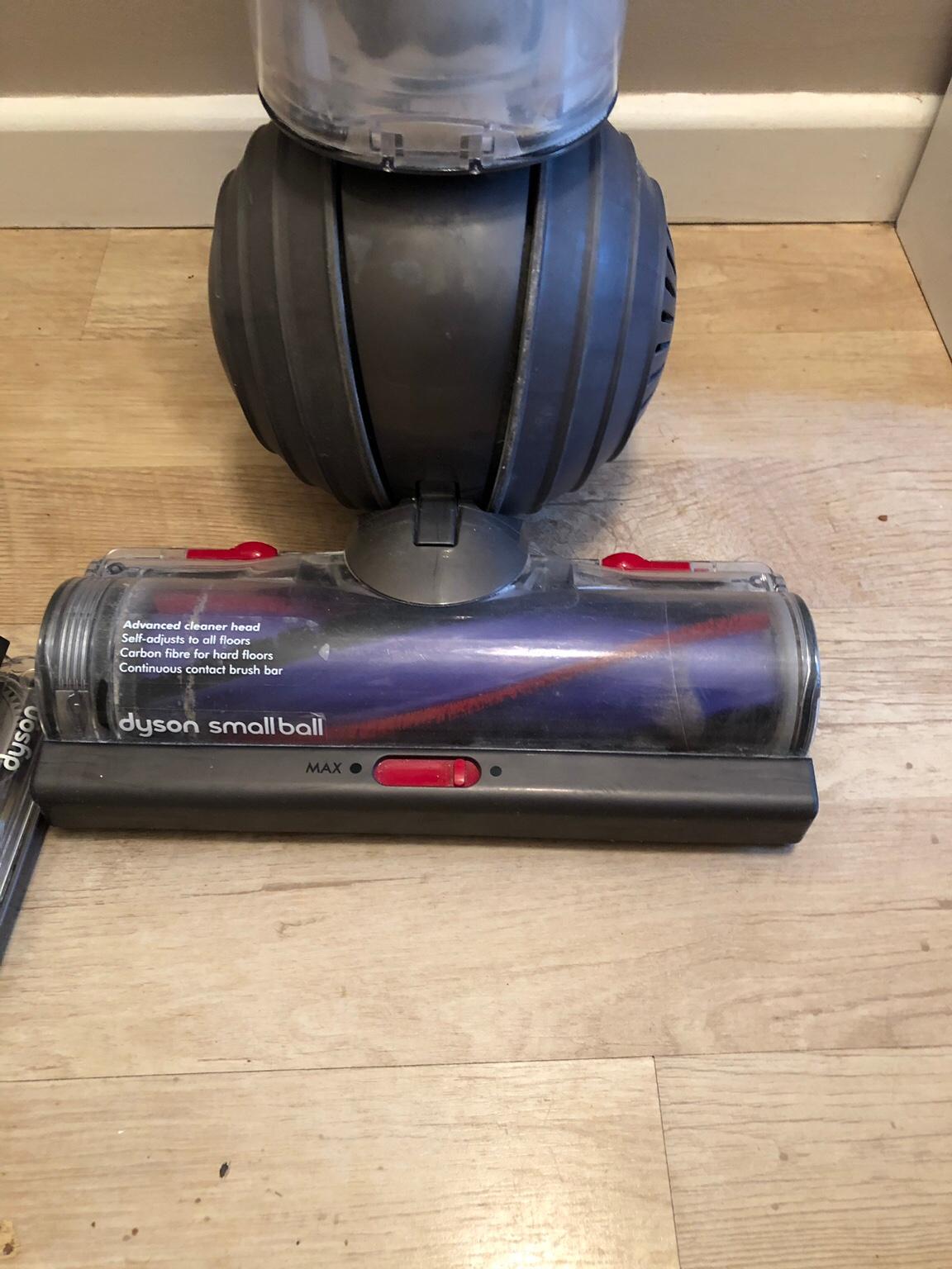 Dyson small ball in WV14 Dudley für £ 50,00 zum Verkauf Shpock AT