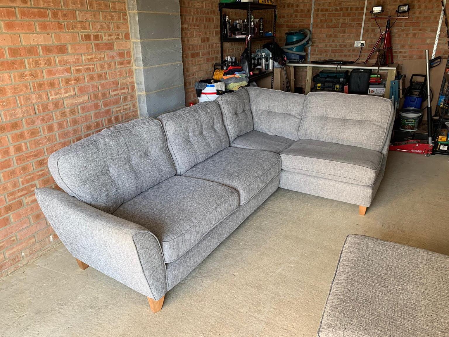 Corner sofa in NN15 Kettering for £250.00 for sale Shpock