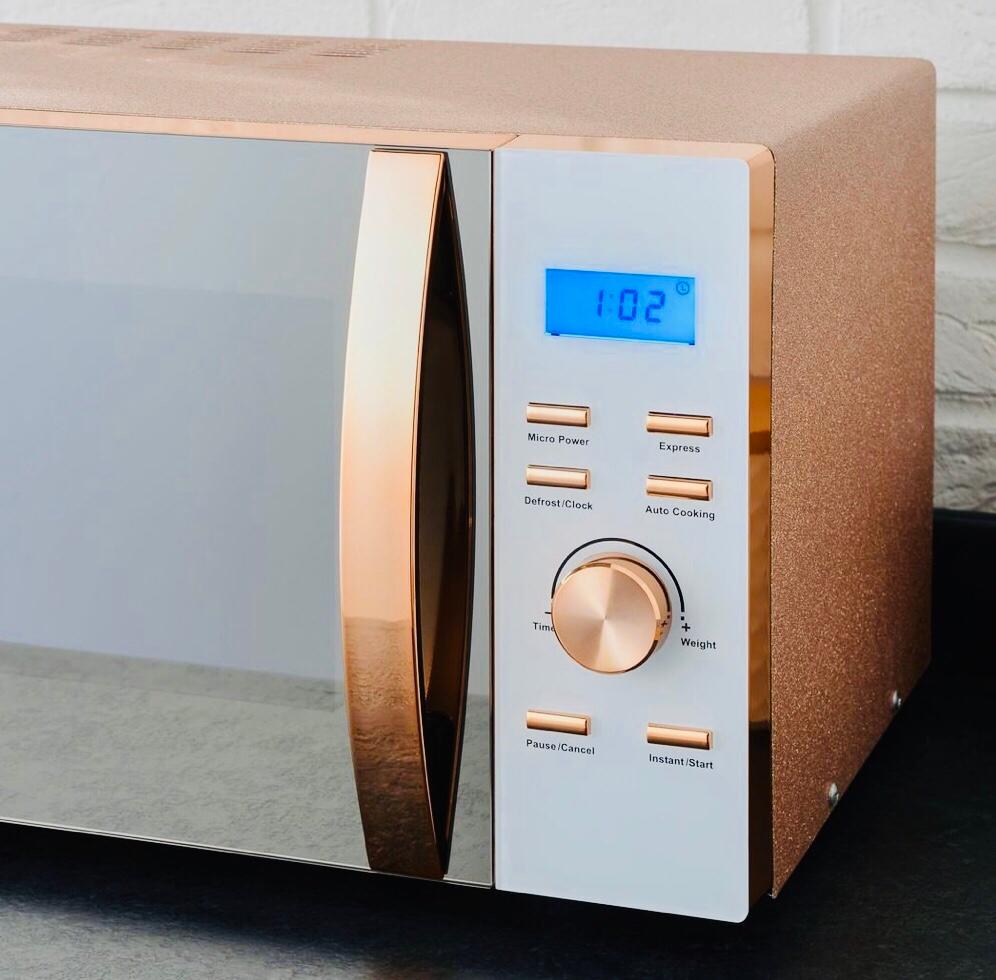 SPARKLE ROSE GOLD MICROWAVE *BRAND NEW* in M34 Manchester for £60.00