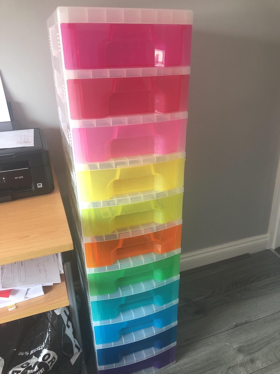 Set of rainbow storage drawers in WA10 Helens für 25,00 £ zum Verkauf