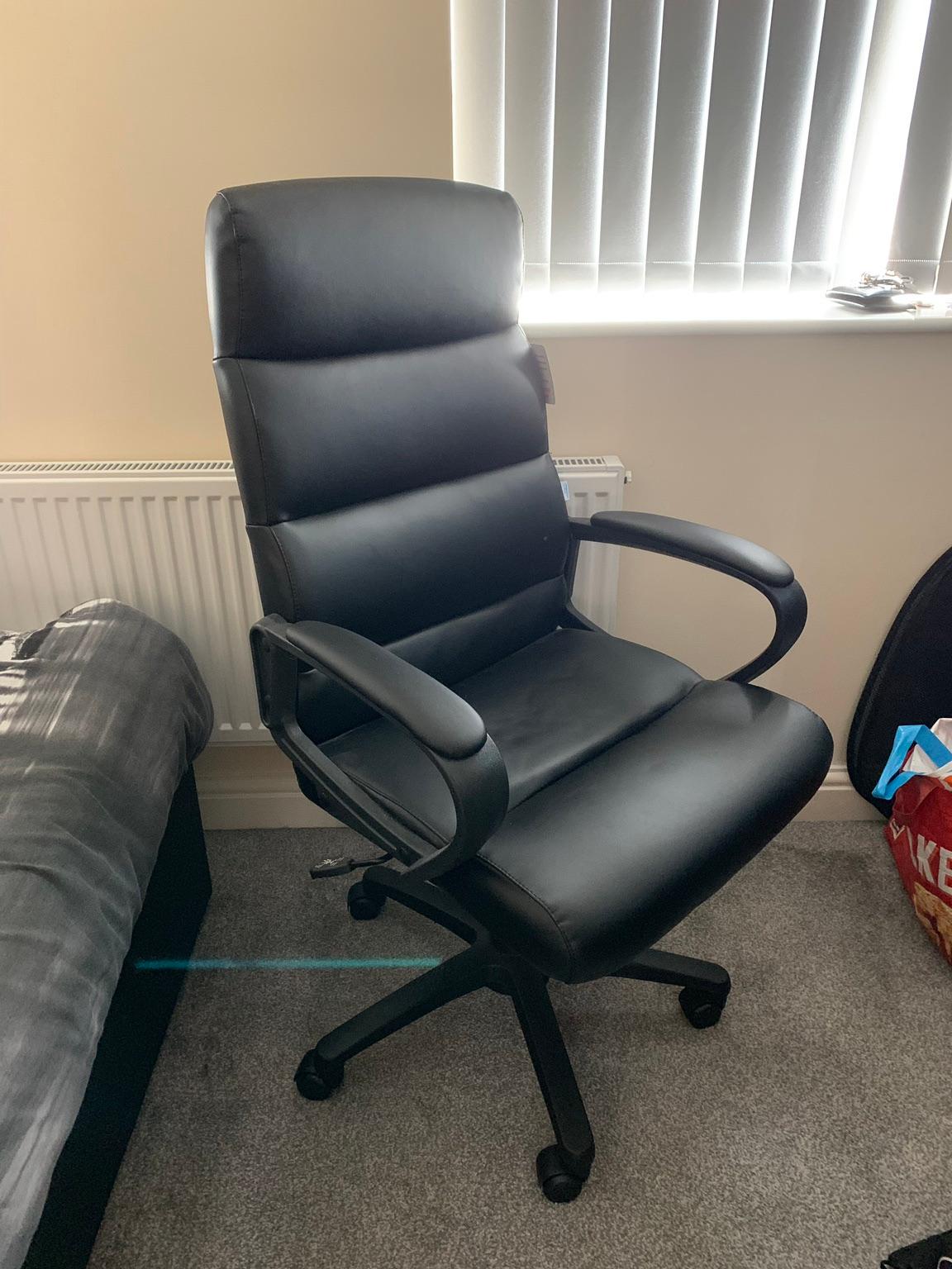 Niceday Malaga leather executive office chair in B64 Sandwell for £45.