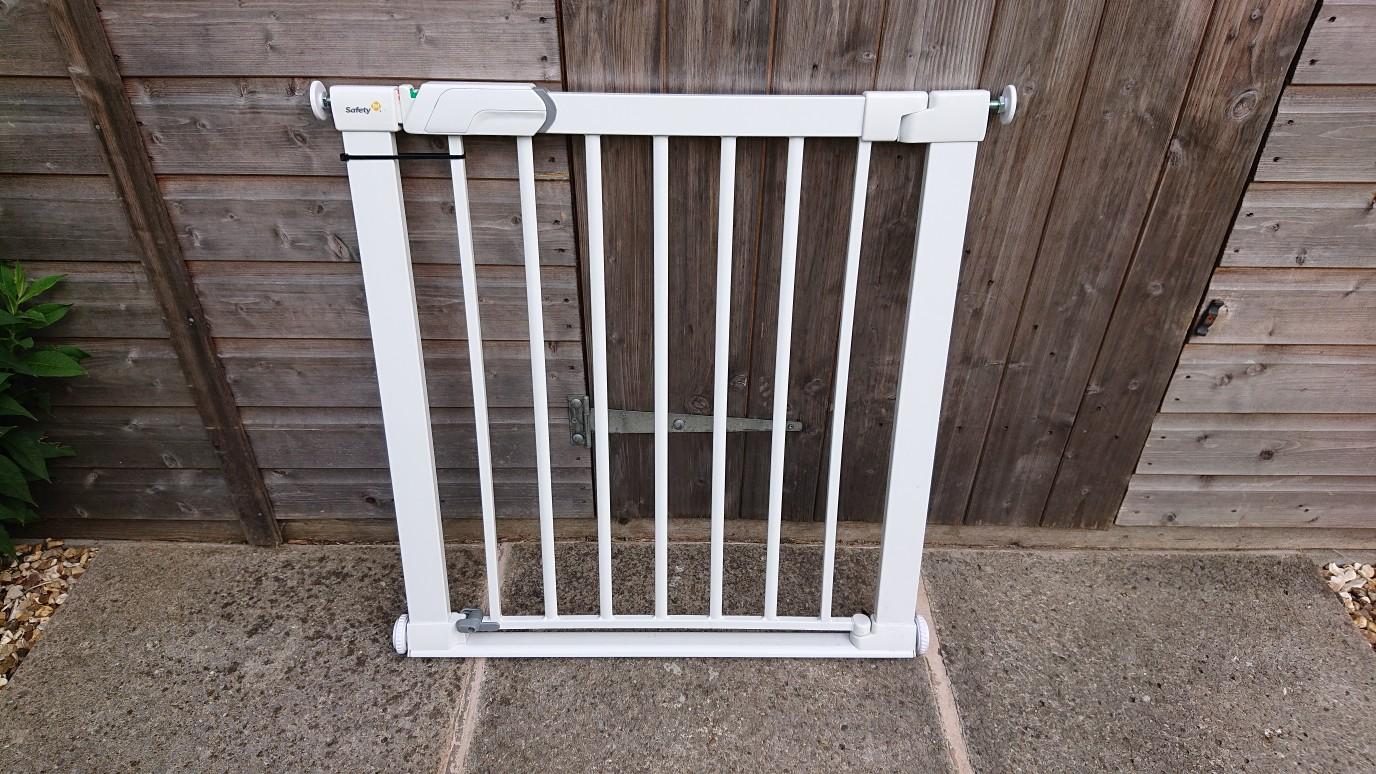 Safety First Baby Gate in St Helens für £ 15,00 zum Verkauf Shpock AT
