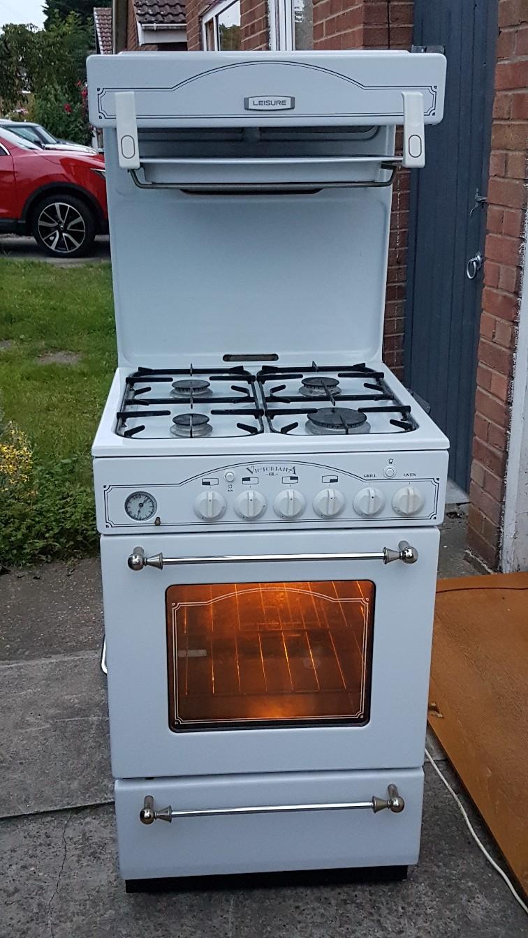 Leisure victoriana 50el white gas cooker in YO8 Selby for £75.00 for