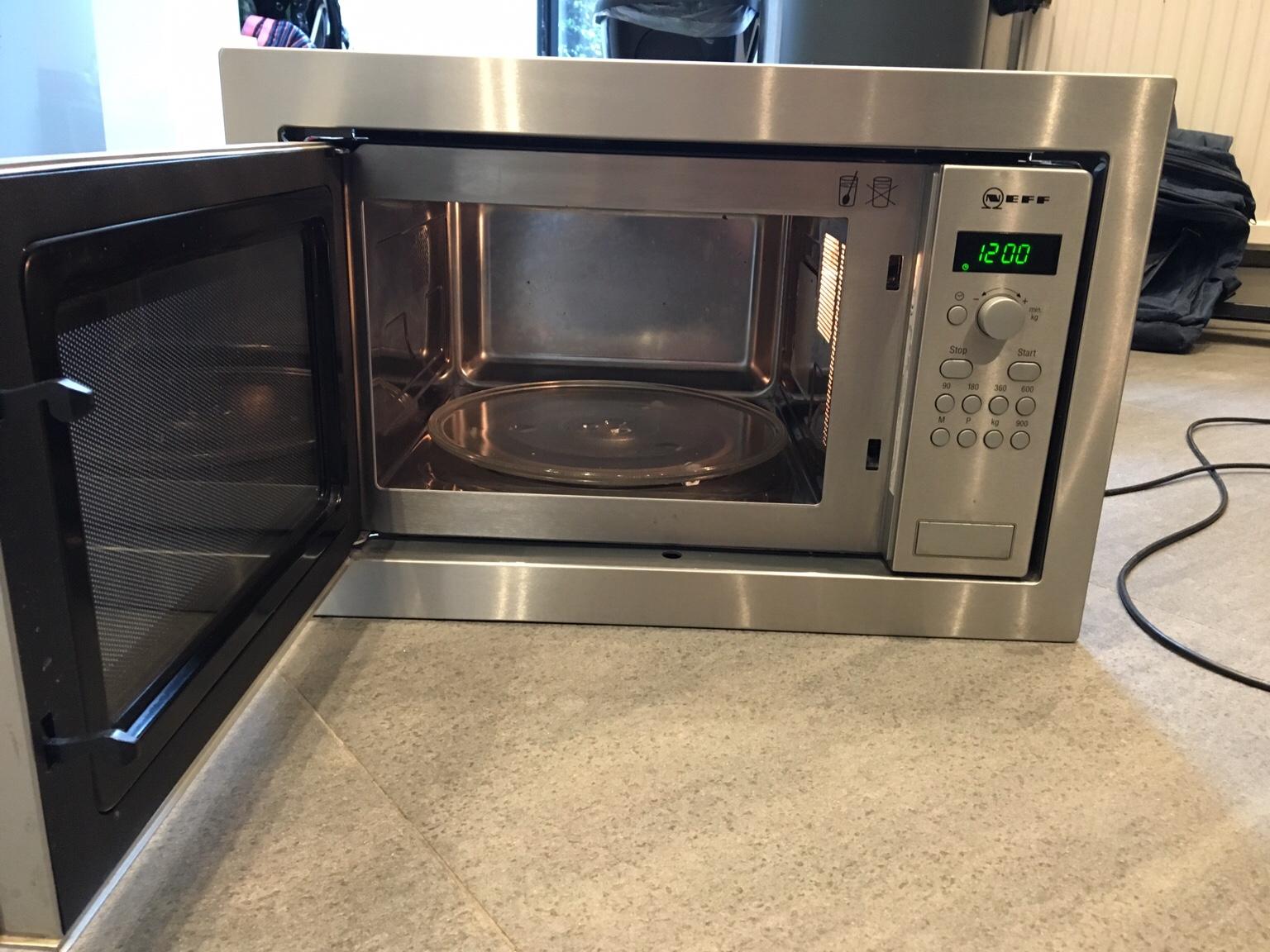 Neff microwave built in for 60cm unit in W9 London for £10.00 for sale
