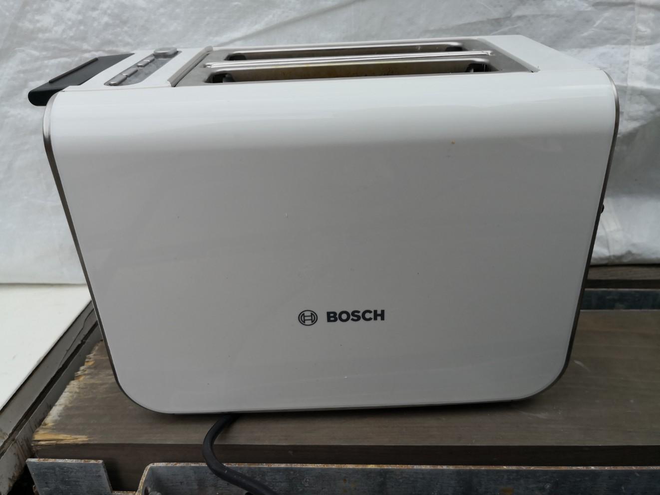 Bosch styline kettle and toaster set in white in B77 Tamworth for £50.00 for sale Shpock