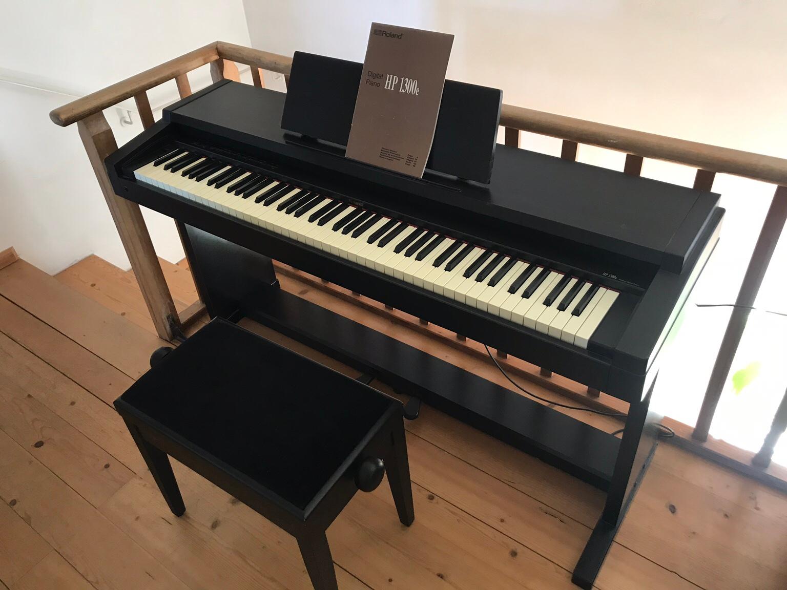 Piano Roland HP1300e in 6911 Lochau für € 350,00 zum Verkauf Shpock AT