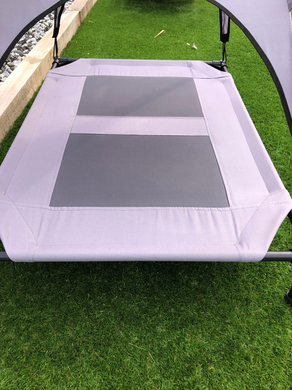 Zoofari Dog/Cat Bed with Canopy Brand New in B75 Birmingham für 25,00