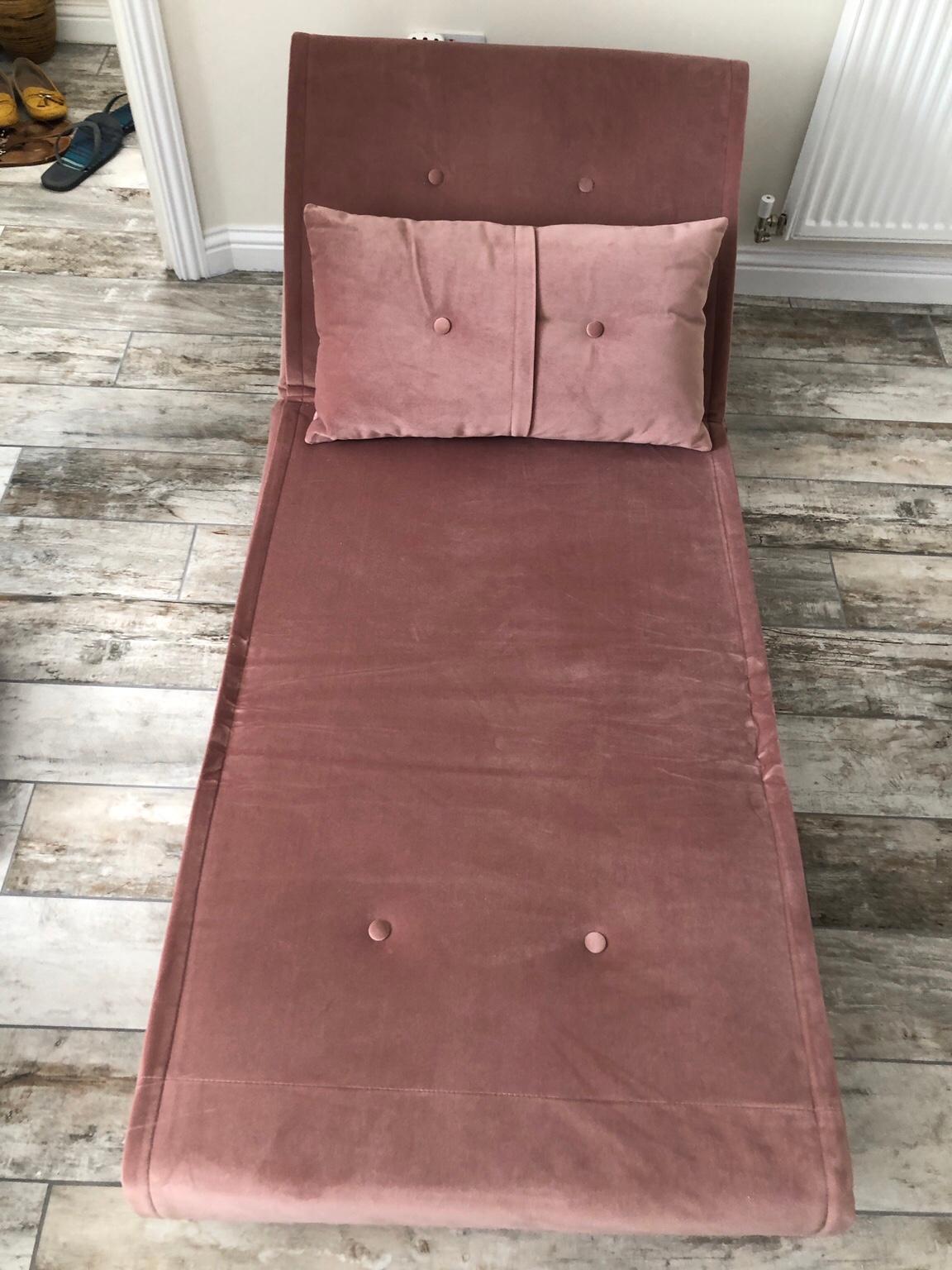 Haru Sofa Single Bed vintage pink. in DA1 Dartford for £120.00