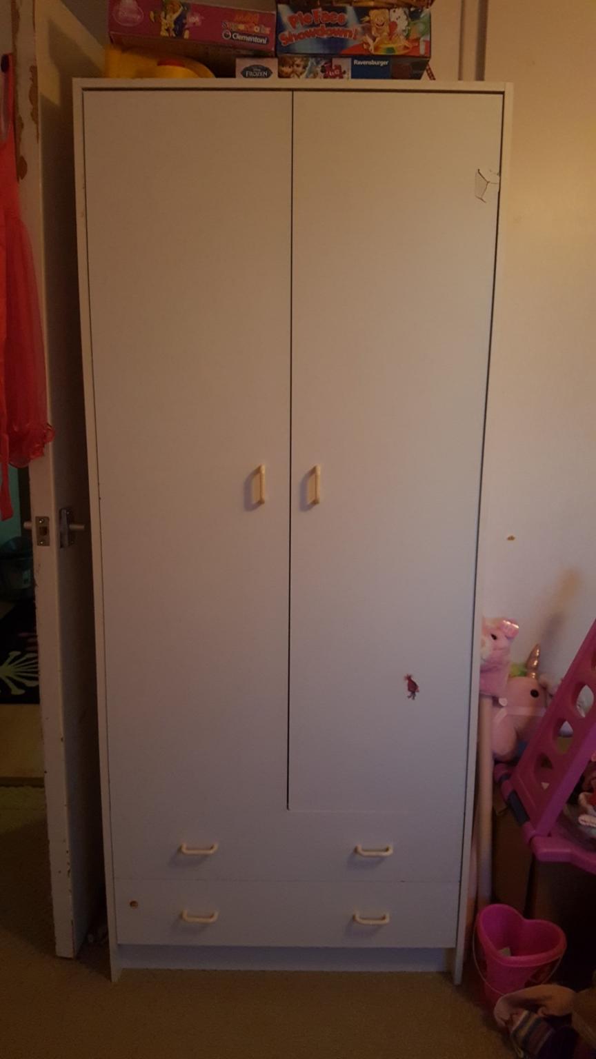 wardrobe in B32 Birmingham für gratis zum Verkauf Shpock DE