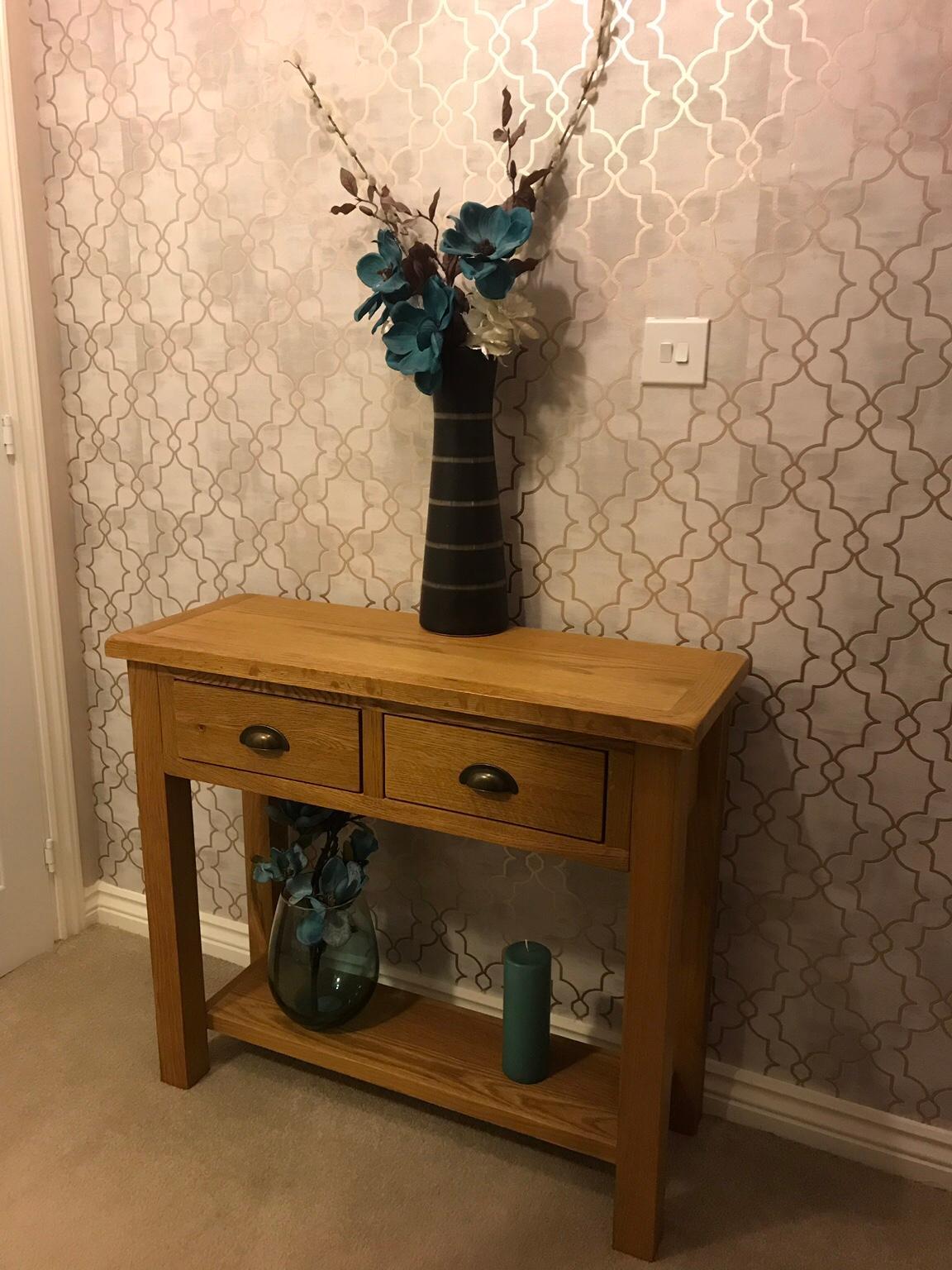 Wiltshire Oak Console Table in DY1 Dudley for £70.00 for sale Shpock