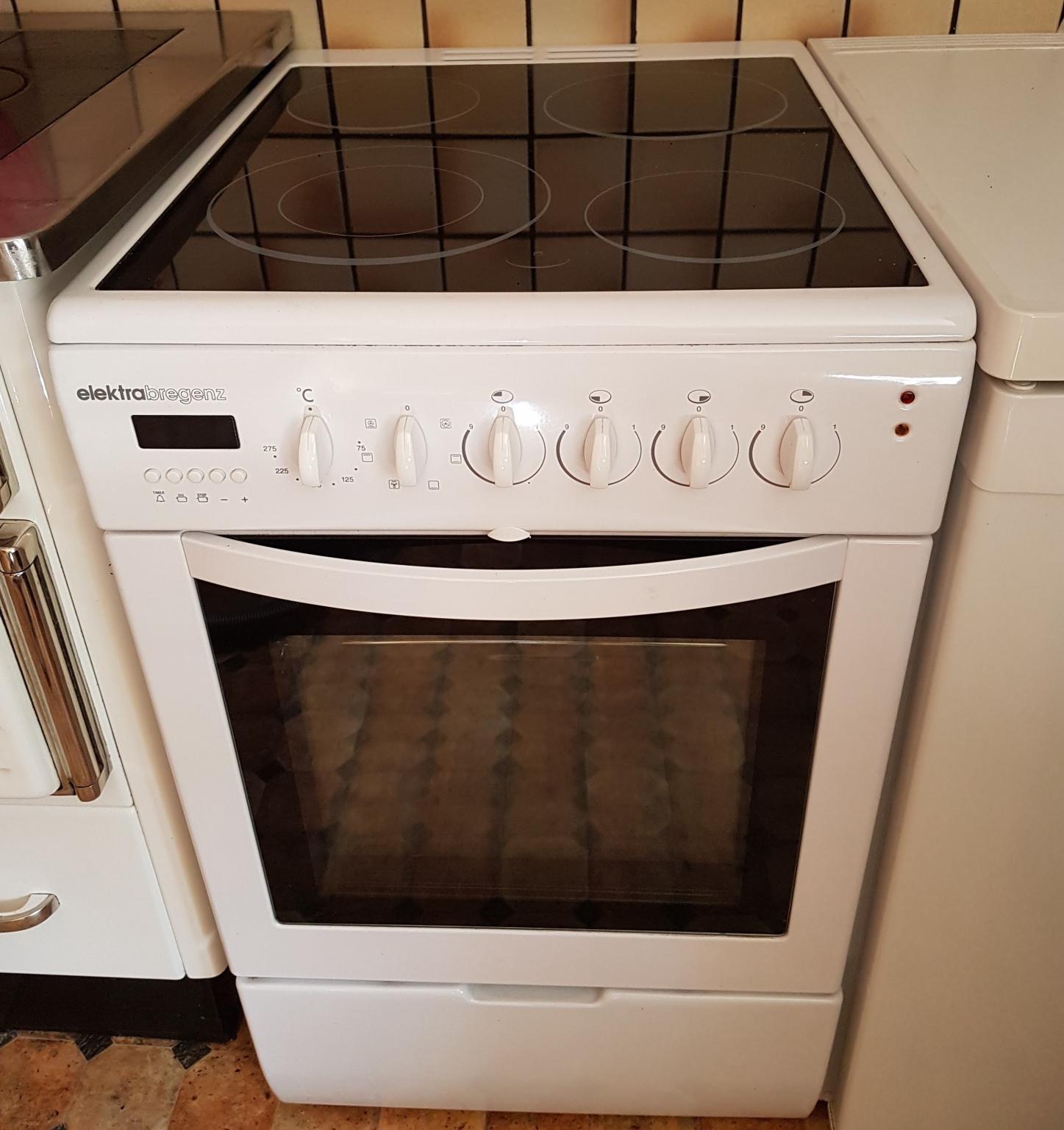 E-Herd Ceranfeld Elektra Bregenz, Standgerät in 6555 Gemeinde Kappl für