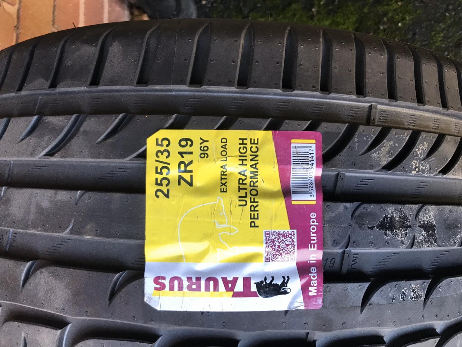 255/35ZR19 tyres X2 brand new in Telford für 75,00 £ zum Verkauf