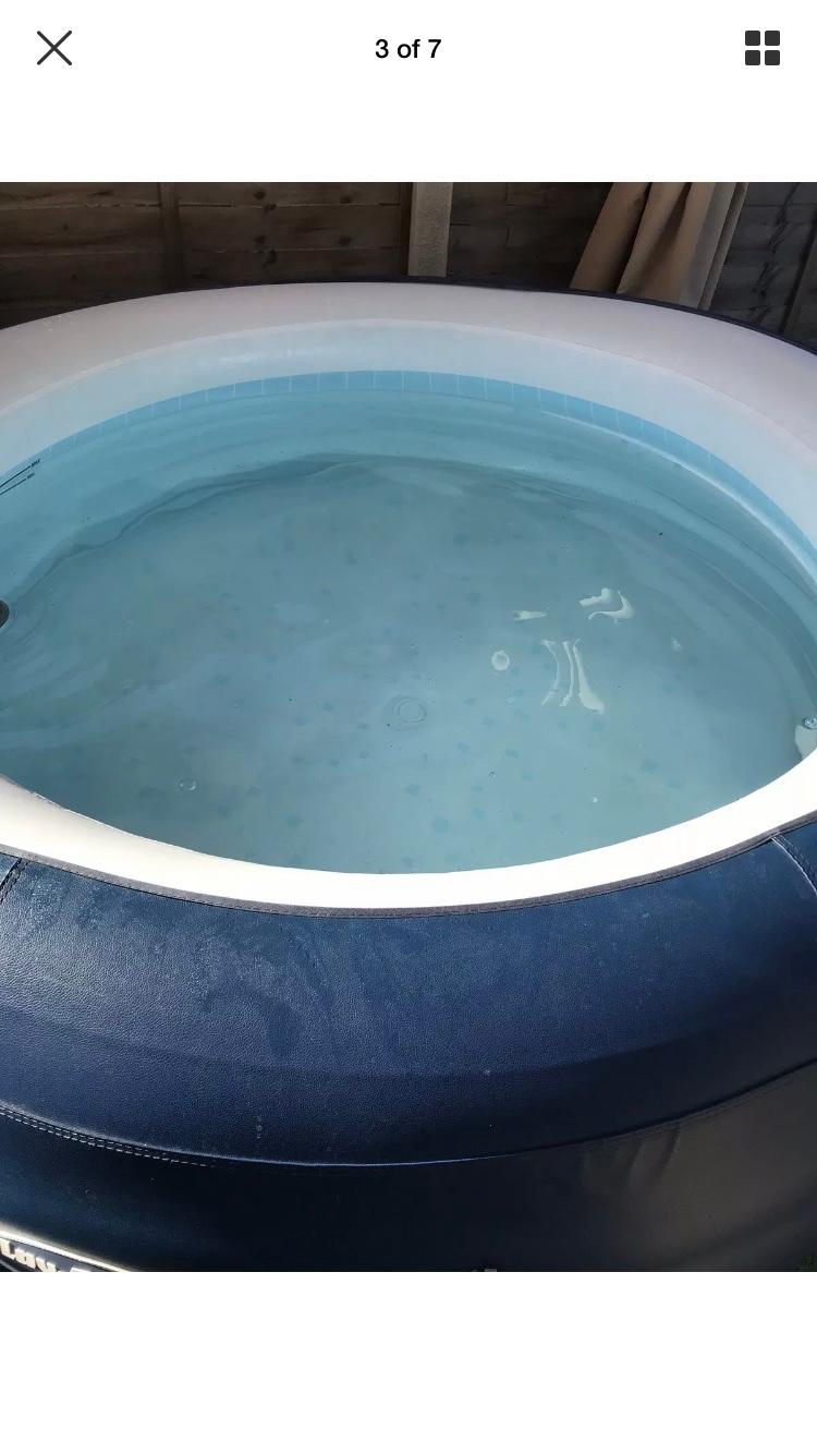 Lazy spa saint tropez hot tub in WF15 Kirklees für 220,00 £ zum Verkauf