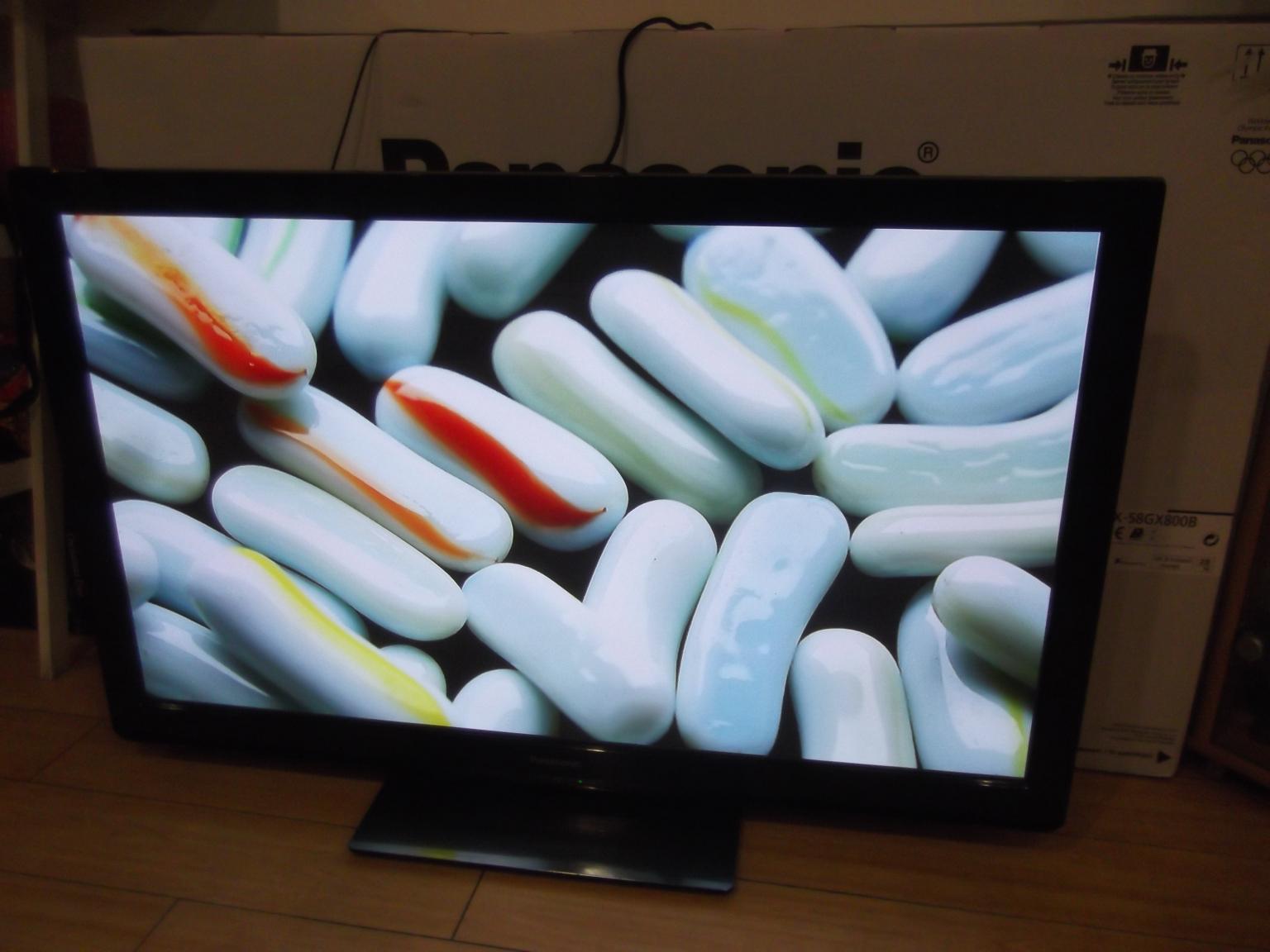 panasonic viera 55 inch 3d plasma tv in KT8 Elmbridge for £119.95 for